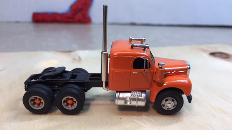 Jim Reid built this very nice looking rig using a Sylvan Scale Models Mack ...